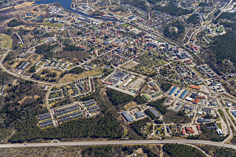 aerial photo, aerial photo, aerial photos, aerial photos, Bjrnnge, centre, drone aerial, drnarfoto, E4 highway, Halsingland, Norrmyran, samhllen, spring, stder, Sderhamn