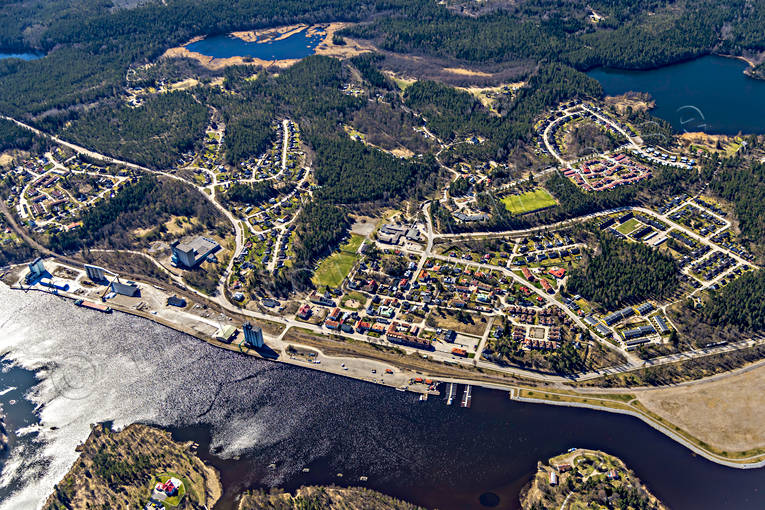 aerial photo, aerial photo, aerial photos, aerial photos, Bromsng, drone aerial, drnarfoto, Halsingland, samhllen, spring, Stugsund, stder, Sderhamn