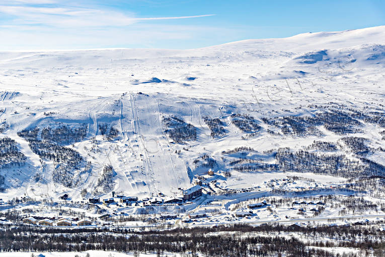 aerial photo, aerial photo, aerial photos, aerial photos, drone aerial, drnarbild, drnarfoto, Hamra, Herjedalen, installations, ski resort, ski resort, ski slopes, Tnndalen, winter