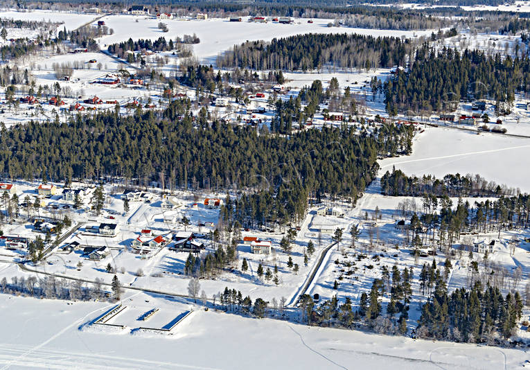 aerial photo, aerial photo, aerial photos, aerial photos, drone aerial, drnarfoto, Froson, hrke, Jamtland, Ostersund, residential area, villaomrde, winter