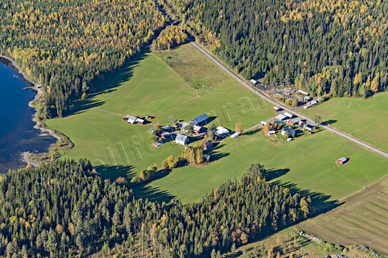 aerial photo, aerial photo, aerial photos, aerial photos, autumn, drone aerial, drnarfoto, farms, Jamtland, Kittelberget, Landn