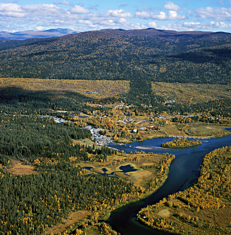 aerial photo, aerial photo, aerial photos, aerial photos, autumn, community, drone aerial, drnarfoto, Kvikkjokk, Lapland, samhllen