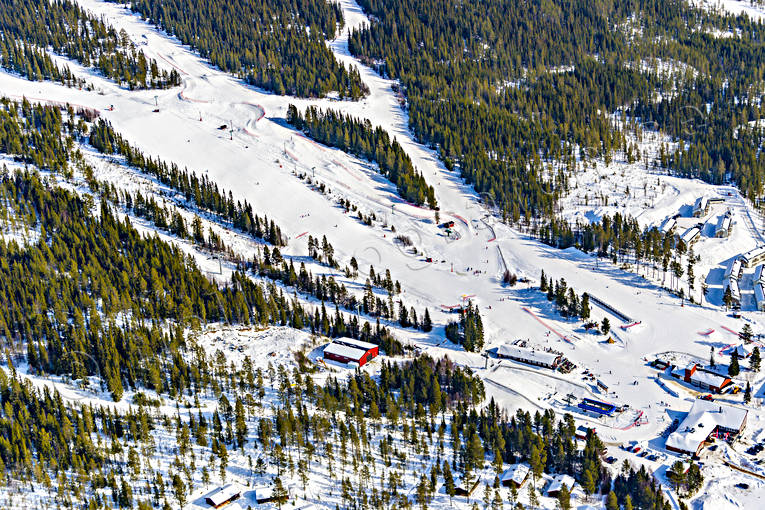 aerial photo, aerial photo, aerial photos, aerial photos, drone aerial, drnarfoto, Herjedalen, installations, Lofsdalen, samhllen, ski resort, ski resort, ski slopes, winter