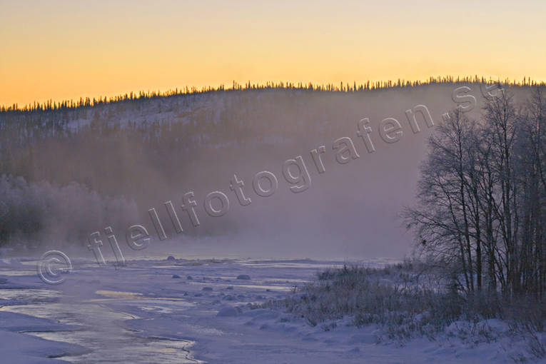 ambience, ambience pictures, atmosphere, fog, Lapland, Laponia, mid-winter, river, Sitotno, vinterbild, winter