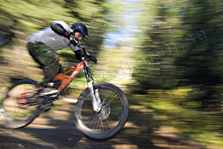 bicyclist, bike, bike, biking, jump, mountainbike, mtb, speed, speed, summer, ventyr