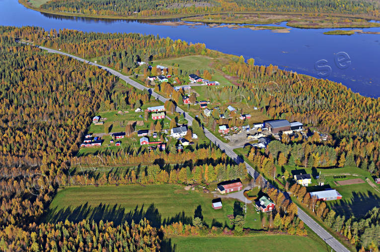 aerial photo, aerial photo, aerial photos, aerial photos, autumn, drone aerial, drnarfoto, farms, North Bothnia