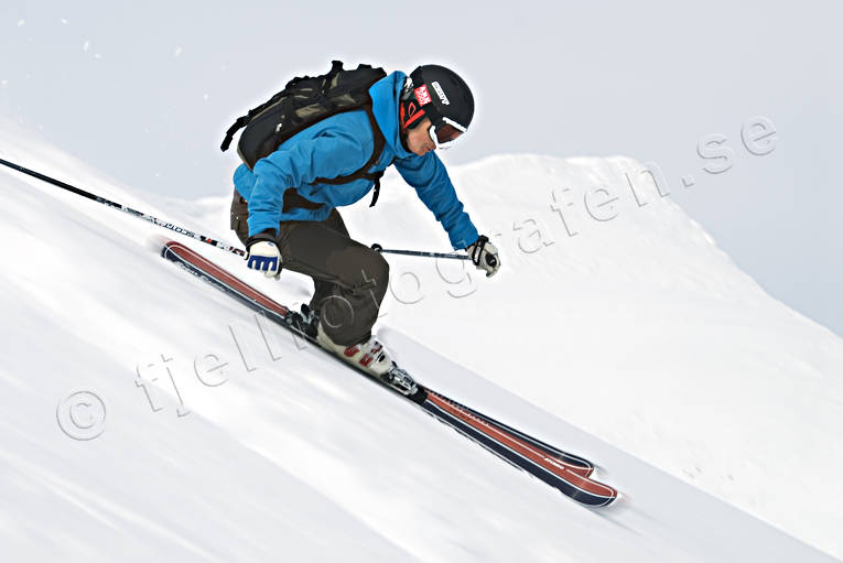 down-hill running, off pist, playtime, precipice  steep, skier, skies, skiing, sport, winter