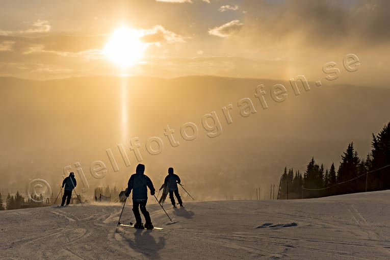 cold, down-hill running, people, ski-slope, skier, sport, sunset, utfrskare, winter, ventyr