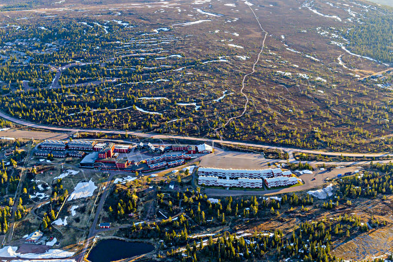 aerial photo, aerial photo, aerial photos, aerial photos, Dalarna, drone aerial, drnarfoto, Hgfjllshotell, installations, ski resort, ski resort, ski slopes, SkiStar, spring, Slens