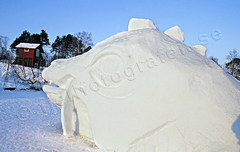 art, attraction, attractions, grate lake monster, Jamtland, snow, snow sculpture, Trngsviken, winter