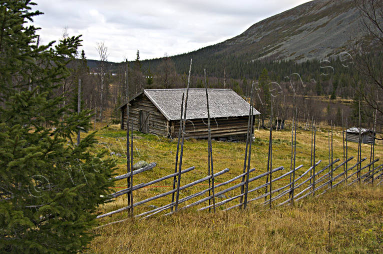 autumn, barn, Bydalen, cabins, Drommen, fence, fence, Hglekardalen, Jamtland, mountain, mountain farm, Oviksfjallen, summer cottage, summer farm pasture, timbered