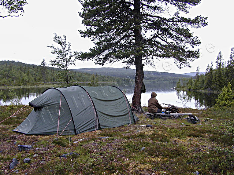 alpine hiking, camping, Little Leaf Lake, outdoor life, summer, tent, tenting, wild-life, ventyr