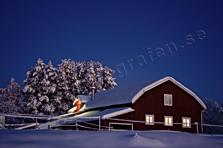 ambience, ambience pictures, atmosphere, christmas ambience, cowshed, night, season, seasons, window, winter, winter's night